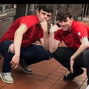 Meet your Posher, Chris